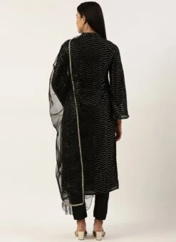 Dupatta From Black Georgette Sequins Narrow Straight Pant Suit After Six Wear -Deals Chic Lehenga Store Black Georgette Sequins Narrow Straight Pant Suit SLBS02211248 b 2