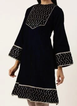 Dupatta From Blue Velvet Embroidered Straight Pant Suit After Six Wear