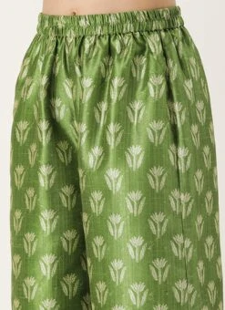 Dupatta From Green Art Silk Digital Printed Top N Pant Suit After Six Wear -Deals Chic Lehenga Store Green Art Silk Digital Printed Top N Pant Suit SLBS02210951 rrc2 1