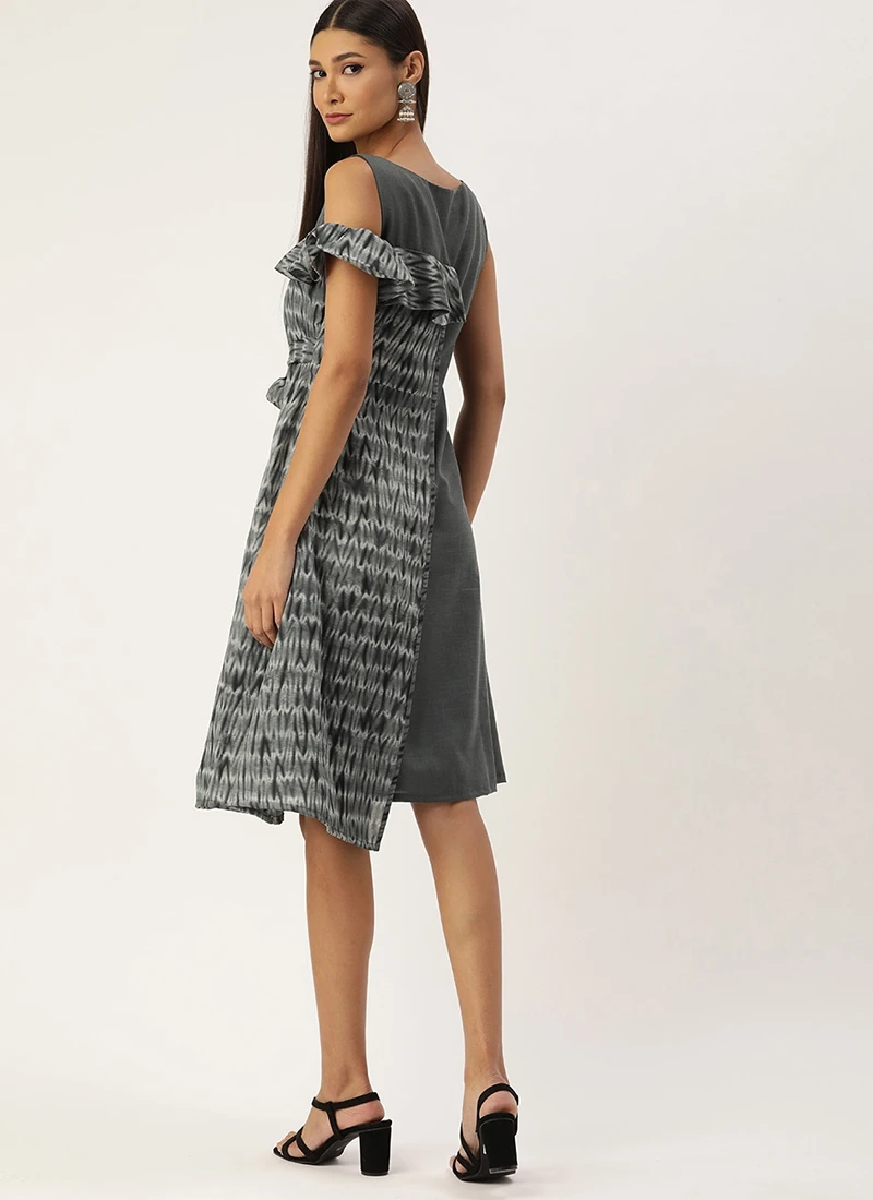Grey Rayon Printed Boat Neck Dress After Six Wear 4 Grey Rayon Printed Boat Neck Dress After Six Wear - Image 4
