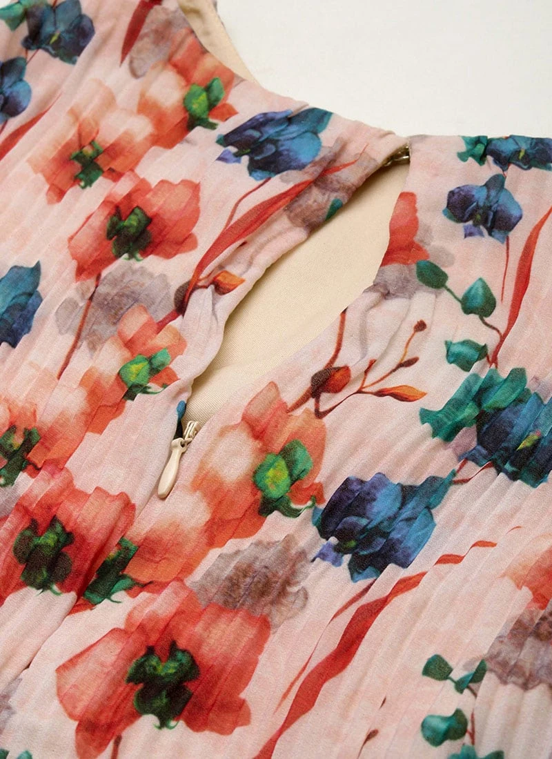 Multicoloured Georgette Pleated Dress After Six Wear Party Wear 5 Multicoloured Georgette Pleated Dress After Six Wear Party Wear - Image 5