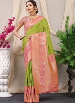 Patola Silk Green Color Zari Weaving Work Saree Festive Wear -Deals Chic Lehenga Store Patola Silk Green Color Zari Weaving Work Saree SASOM110995 u