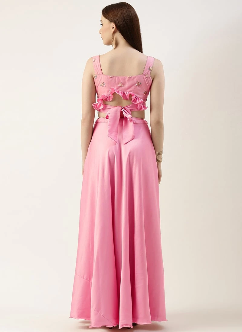 Skirt From Peach Embroidered N Pink Satin Skirt Set After Six Wear 4 Skirt From Peach Embroidered N Pink Satin Skirt Set After Six Wear - Image 4