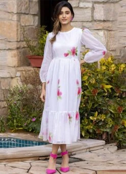 White Faux Chiffon Digital Print Fit And Flare Dress After Six Wear 6 White Faux Chiffon Digital Print Fit And Flare Dress After Six Wear -Deals Chic Lehenga Store White Faux Chiffon Digital Print Fit And Flare Dress DRSSUF1304 u